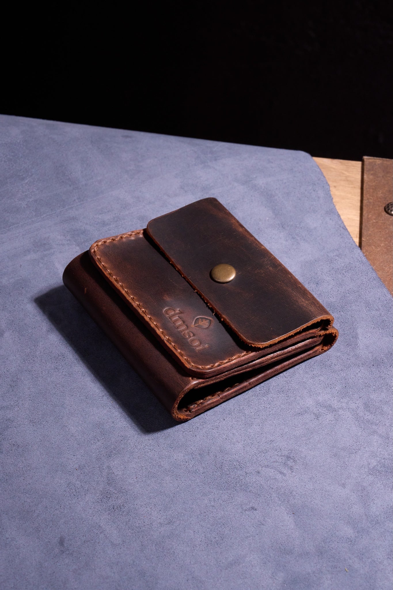 Taba El yapımı hakiki deri kadın cüzdanı. Anneler, öğrenciler, kendiniz ve sevdikleriniz için.