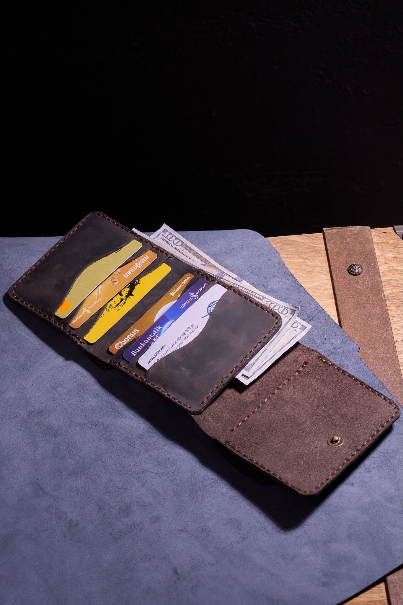 Kahve El yapımı hakiki deri kadın cüzdanı. Anneler, öğrenciler, kendiniz ve sevdikleriniz için.