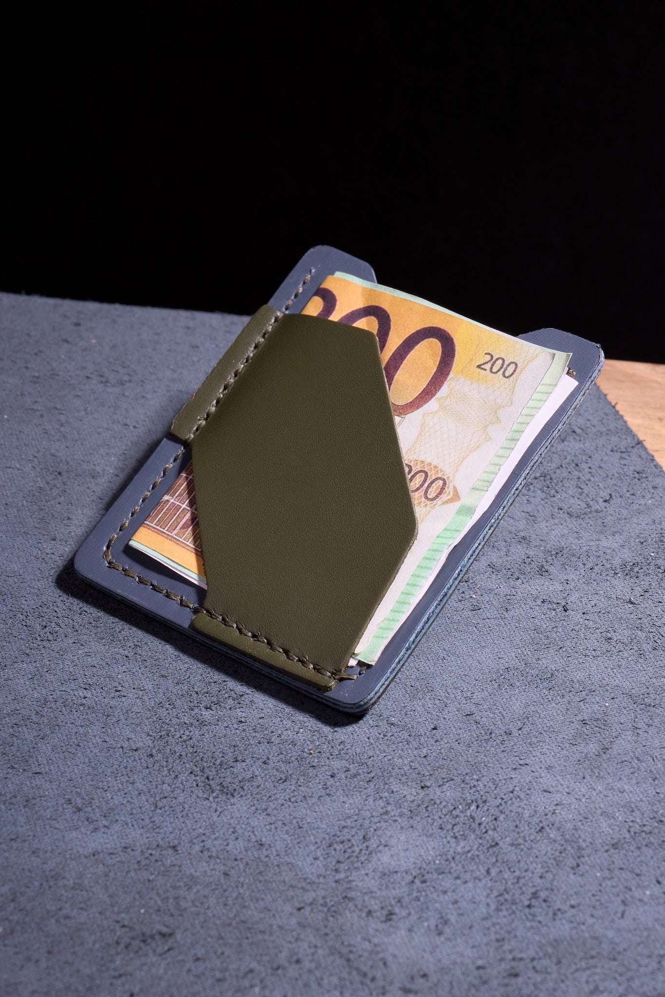 %100 El Yapımı Gri Haki Deri Kartlık – İnce Ön Cep Tasarımı, Erkekler ve Kadınlar İçin Minimalist Günlük Kullanım veya Hediyelik